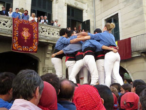 Fires 2017. La Diada Castellera a la plaça del Vi, amb els Marrecs de Salt, els Capgrossos de Mataró i els Minyons de Terrass