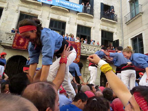 Fires 2017. La Diada Castellera a la plaça del Vi, amb els Marrecs de Salt, els Capgrossos de Mataró i els Minyons de Terrass