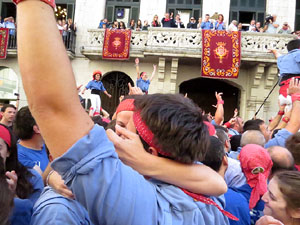 Fires 2017. La Diada Castellera a la plaça del Vi, amb els Marrecs de Salt, els Capgrossos de Mataró i els Minyons de Terrass