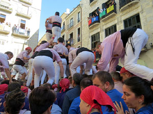 Fires 2017. La Diada Castellera a la plaça del Vi, amb els Marrecs de Salt, els Capgrossos de Mataró i els Minyons de Terrass