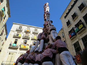 Fires 2017. La Diada Castellera a la plaça del Vi, amb els Marrecs de Salt, els Capgrossos de Mataró i els Minyons de Terrass