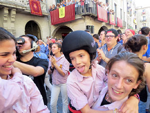 Fires 2017. La Diada Castellera a la plaça del Vi, amb els Marrecs de Salt, els Capgrossos de Mataró i els Minyons de Terrass