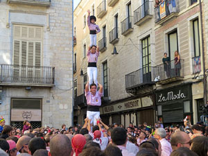Fires 2017. La Diada Castellera a la plaça del Vi, amb els Marrecs de Salt, els Capgrossos de Mataró i els Minyons de Terrass