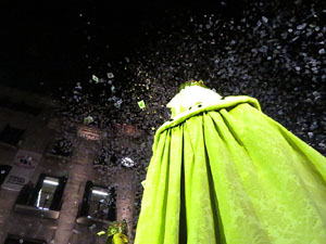 Fires 2017. Ballades de capgrossos, gegants i far&agrave;ndula a la pla&ccedil;a del Vi