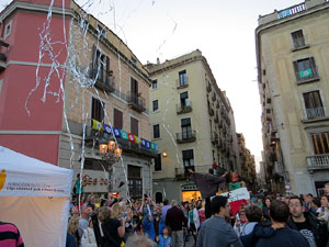 Fires 2017. Pregó de Fires. La cercavila de gegants i capgrossos fins la plaça del Vi