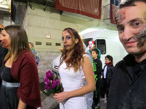 Fires 2017. 6a. Zombie Walk de Girona dins el festival Acocollona't