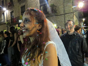 Fires 2017. 6a. Zombie Walk de Girona dins el festival Acocollona't