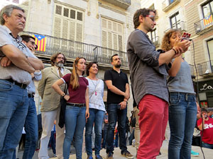 Concentraci&oacute; a la pla&ccedil;a del Vi i manifestaci&oacute; 'Cap pas enrere'