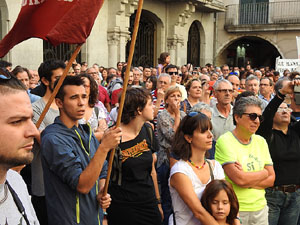 Concentraci&oacute; a la pla&ccedil;a del Vi i manifestaci&oacute; 'Cap pas enrere'