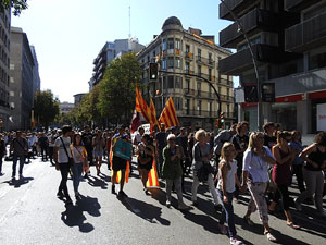 Concentraci&oacute; a la pla&ccedil;a del Vi i manifestaci&oacute; 'Cap pas enrere'