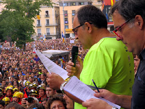Manifestaci&oacute; 'Els col&middot;legis, sempre nostres!' davant la seu de la Generalitat de Catalunya