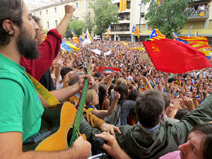 Manifestaci&oacute; 'Els col&middot;legis, sempre nostres!' davant la seu de la Generalitat de Catalunya