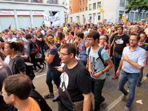 Manifestació 'República!' pels carrers de la ciutat i el Parc de la Devesa