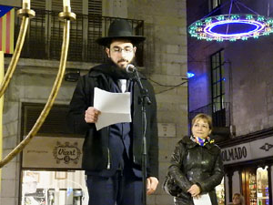 Nadal 2017. Encesa de les llums de Hanukk&agrave; a la pla&ccedil;a del Vi