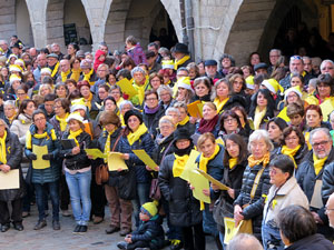 Nadal 2017. 'Un cant a la Llibertat'. Cantada de nadales a la plaça del Vi