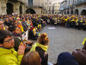 Nadal 2017. 'Un cant a la Llibertat'. Cantada de nadales a la plaça del Vi