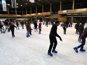 Nadal 2017. Pista de gel i tobogan a Fira de Girona