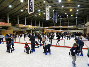 Nadal 2017. Pista de gel i tobogan a Fira de Girona