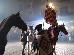 La Cavalcada de Reis 2018. Arribada del seguici a la pla&ccedil;a del Vi