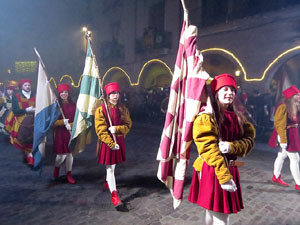 La Cavalcada de Reis 2018. Arribada del seguici a la pla&ccedil;a del Vi