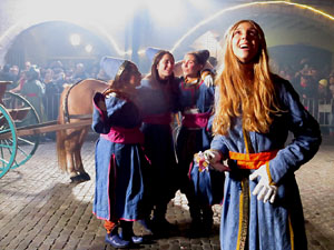 La Cavalcada de Reis 2018. Arribada del seguici a la pla&ccedil;a del Vi