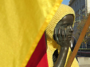 Canvi de nom de la plaça Constitució per plaça de l'1 d'octubre