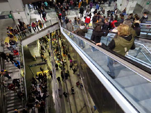 Vaga general 8 de novembre. Tall de les vies del TGV a Girona