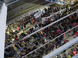 Vaga general 8 de novembre. Tall de les vies del TGV a Girona