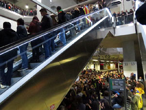 Vaga general 8 de novembre. Tall de les vies del TGV a Girona