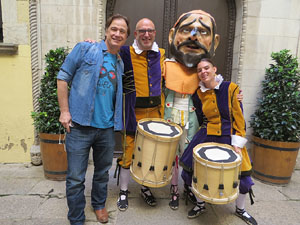 Toc de rams. Canvi dels rams de flors de les gegantes de Girona