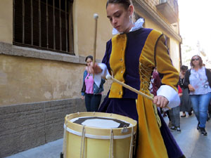 Toc de rams. Canvi dels rams de flors de les gegantes de Girona