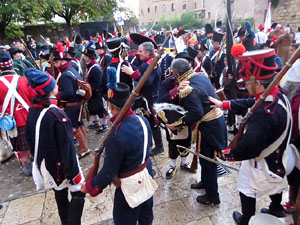 X Festa Reviu els Setges Napole&ograve;nics de Girona. Combat a la pla&ccedil;a de Sant Dom&egrave;nec
