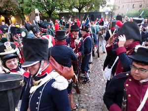 X Festa Reviu els Setges Napole&ograve;nics de Girona. Combat a la pla&ccedil;a de Sant Dom&egrave;nec