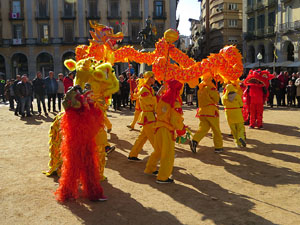 Celebraci&oacute; de l'any nou xin&egrave;s, el 4716, any del Gos, a Girona