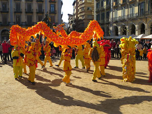 Celebraci&oacute; de l'any nou xin&egrave;s, el 4716, any del Gos, a Girona