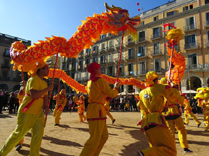 Celebraci&oacute; de l'any nou xin&egrave;s, el 4716, any del Gos, a Girona