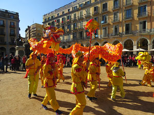 Celebraci&oacute; de l'any nou xin&egrave;s, el 4716, any del Gos, a Girona