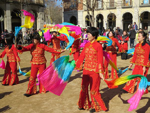 Celebraci&oacute; de l'any nou xin&egrave;s, el 4716, any del Gos, a Girona