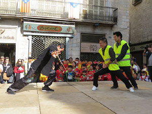 Celebraci&oacute; de l'any nou xin&egrave;s, el 4716, any del Gos, a Girona