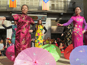 Celebraci&oacute; de l'any nou xin&egrave;s, el 4716, any del Gos, a Girona