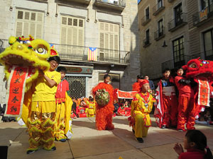 Celebraci&oacute; de l'any nou xin&egrave;s, el 4716, any del Gos, a Girona