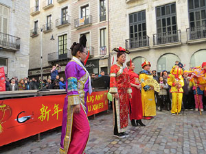 Celebraci&oacute; de l'any nou xin&egrave;s, el 4716, any del Gos, a Girona