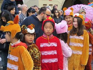 Celebraci&oacute; de l'any nou xin&egrave;s, el 4716, any del Gos, a Girona