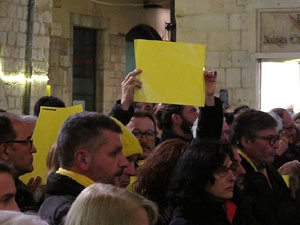Concentraci&oacute; per la llibertat dels presos pol&iacute;tics a la pla&ccedil;a del Vi