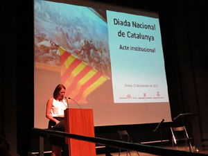 Diada Nacional 2017. Acte institucional a l'Auditori Josep Irla, amb parlaments de Marta Madrenas, Fermí Santamaria i Dolors Bassa