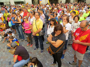 Diada Nacional 2017. Concentració a la plaça del Vi