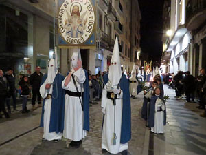 Setmana Santa 2018 a Girona. Process&oacute; del Sant Enterrament