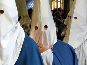 Setmana Santa 2018 a Girona. Process&oacute; del Sant Enterrament