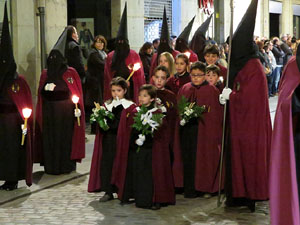 Setmana Santa 2018 a Girona. Process&oacute; del Sant Enterrament