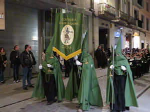 Setmana Santa 2018 a Girona. Process&oacute; del Sant Enterrament